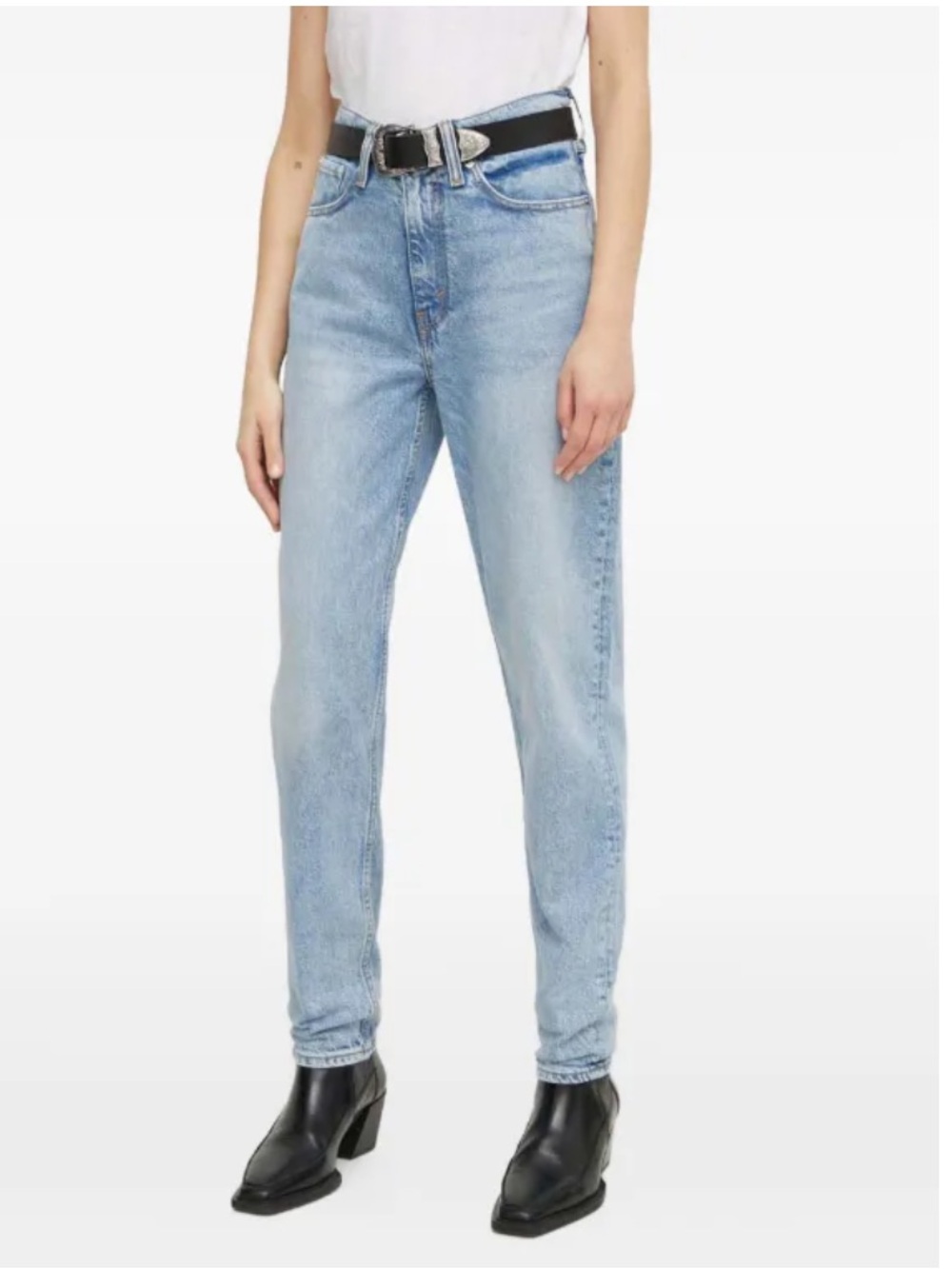 80s Mom High-Rise Straight Levis Jeans 29